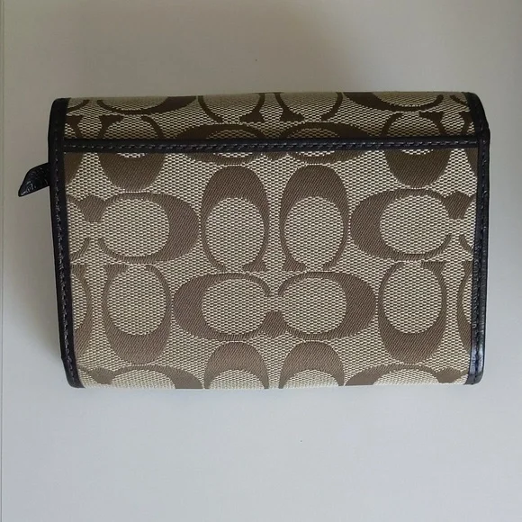 Coach Signature Canvas Folding Snap Wallet - Picture 2 of 4